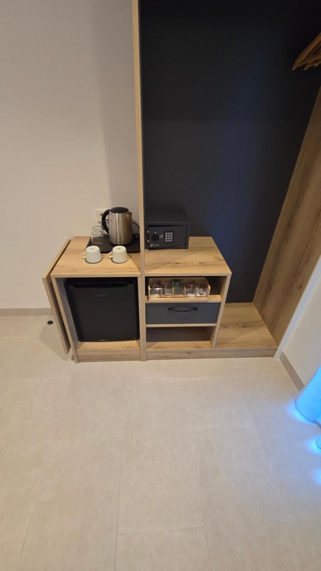 Hostal Rambla 24 By Holihome Alicante Ngoại thất bức ảnh