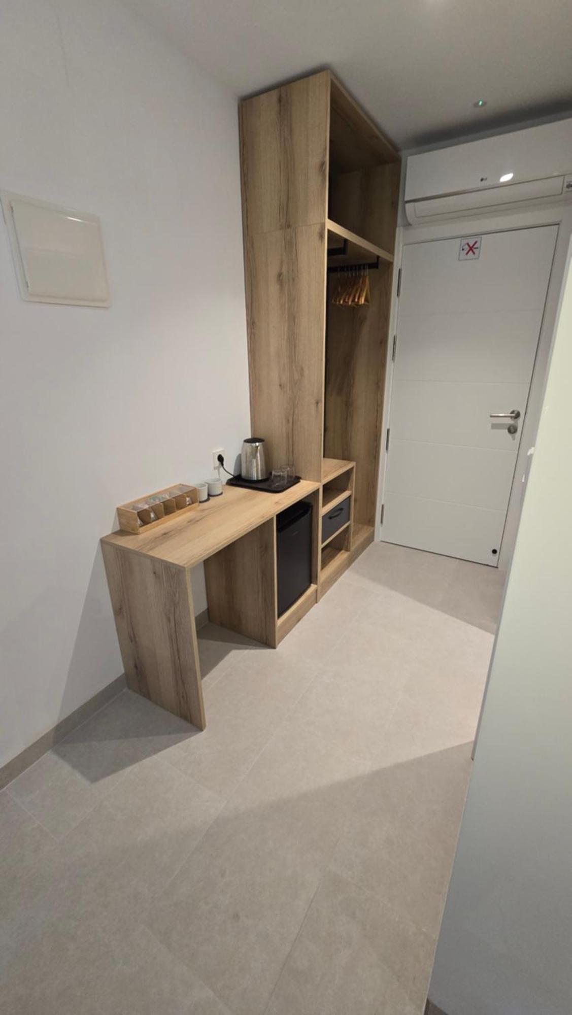 Hostal Rambla 24 By Holihome Alicante Ngoại thất bức ảnh