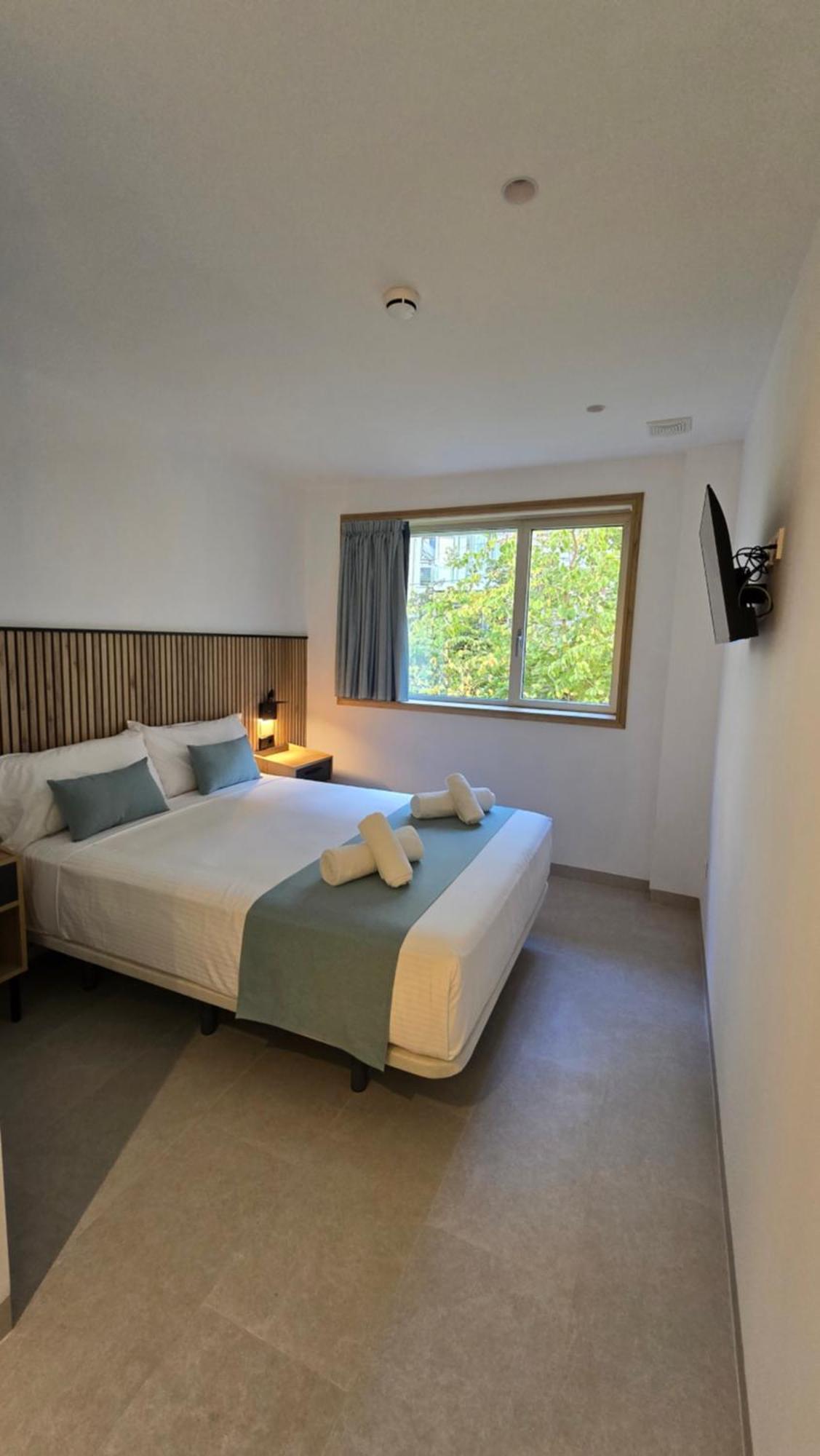 Hostal Rambla 24 By Holihome Alicante Ngoại thất bức ảnh