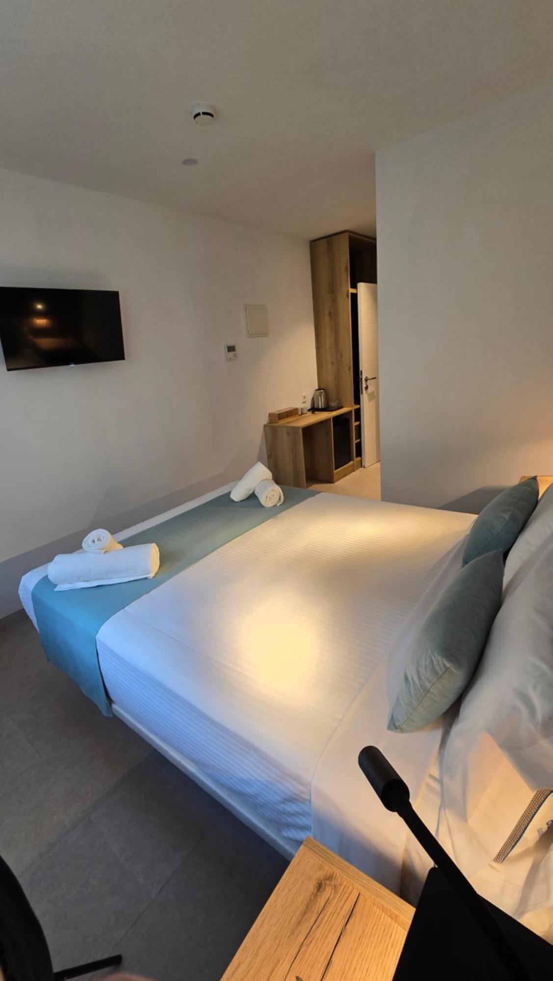 Hostal Rambla 24 By Holihome Alicante Ngoại thất bức ảnh
